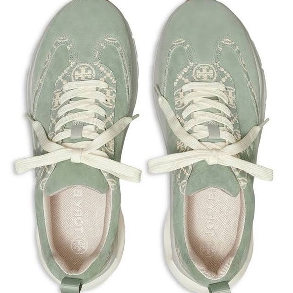 Tory Burch MONOGRAM GOOD LUCK TRAINER - Picture 4 of 4